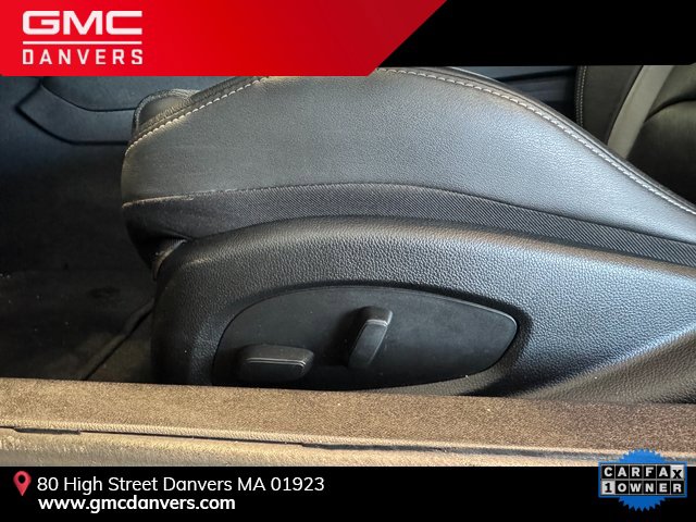 Used 2022 Chevrolet Camaro LT w/ RS Package image 10