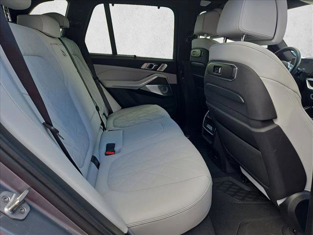 Used 2025 BMW X5 M60i AWD/4WD image 20