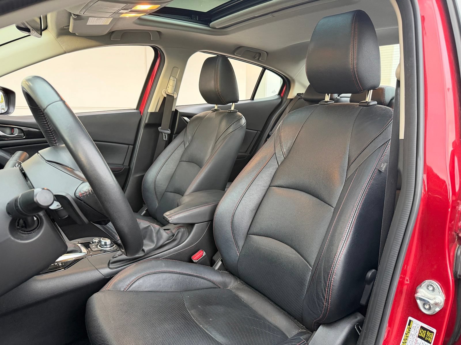 Used 2014 MAZDA MAZDA3 s Grand Touring FWD image 11