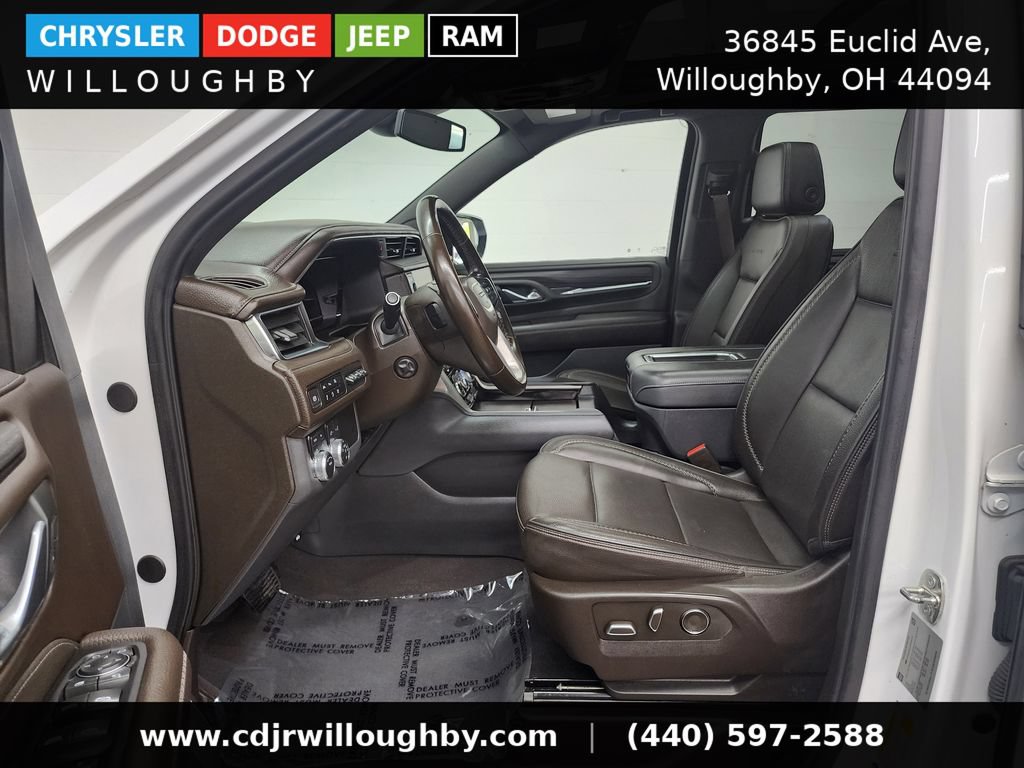 Used 2023 GMC Yukon Denali AWD/4WD image 14