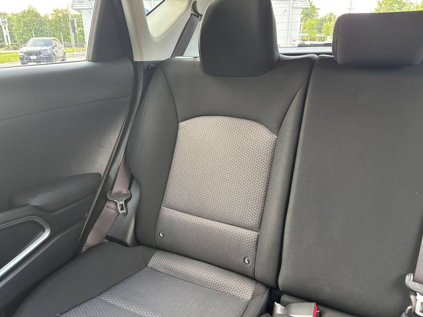 Used 2025 Kia Soul LX w/ LX Technology Package FWD image 36