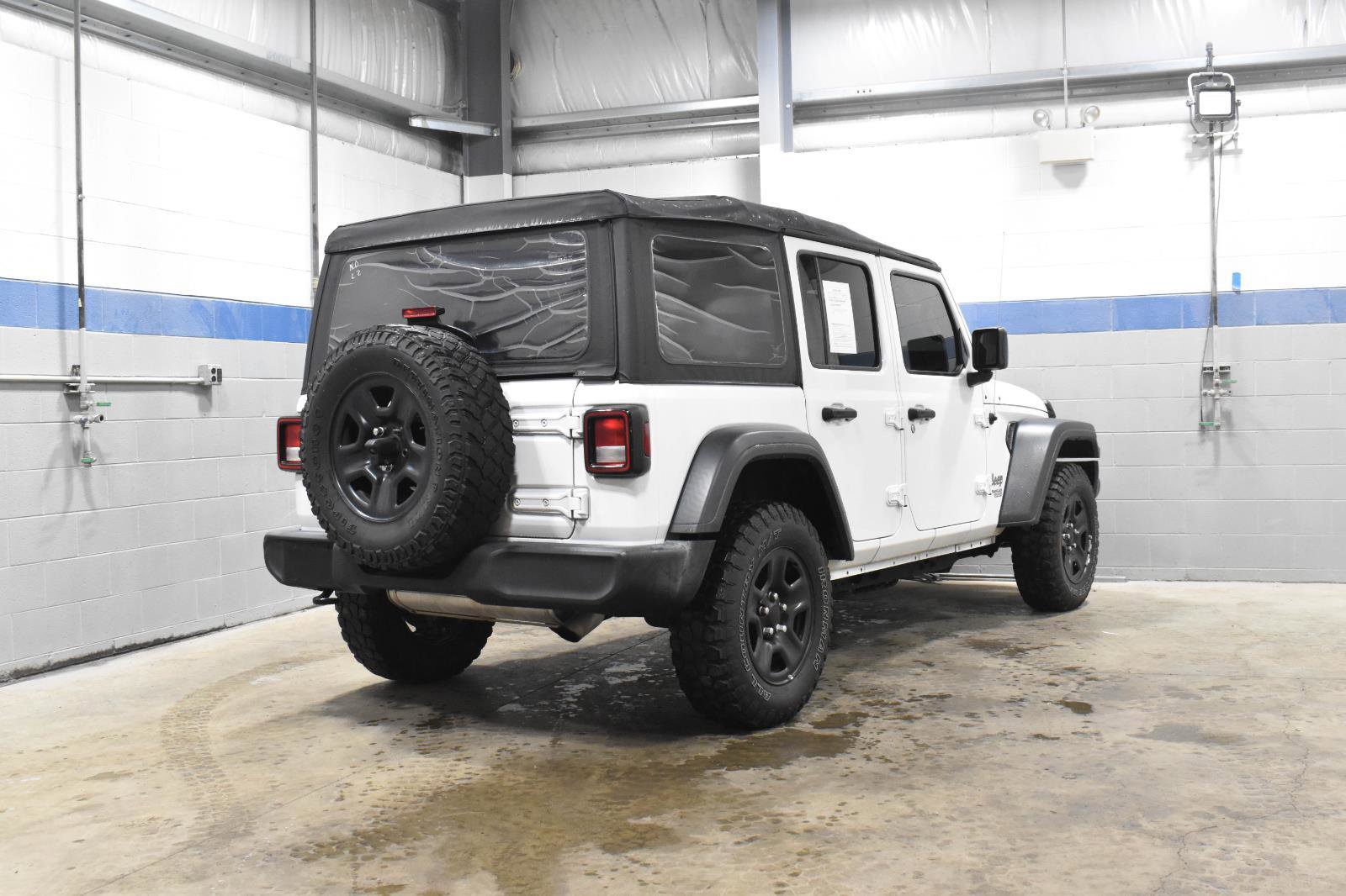 Used 2019 Jeep Wrangler Unlimited Sport AWD/4WD image 24