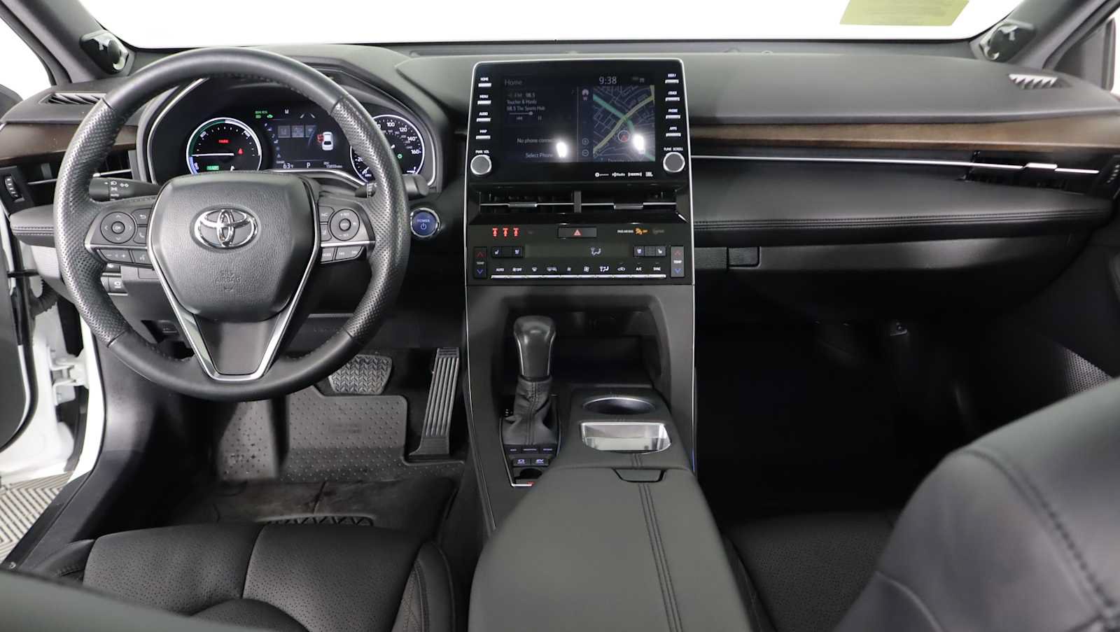 Used 2022 Toyota Avalon Limited w/ Advanced Safety Package FWD image 14