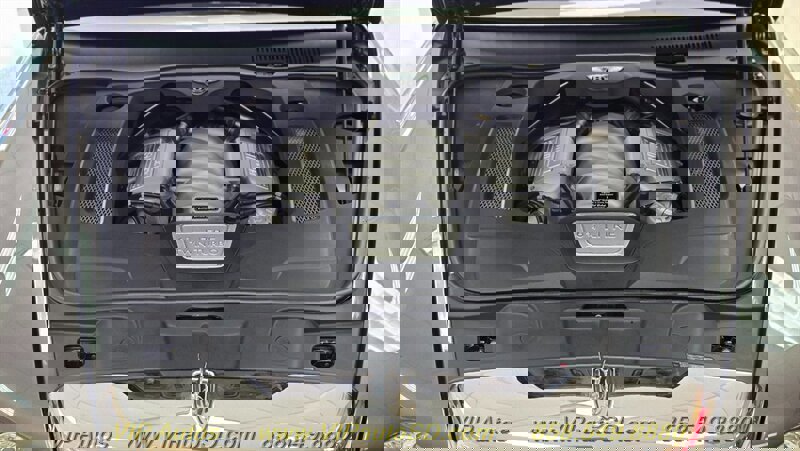 Used 2013 Bentley Mulsanne RWD image 12