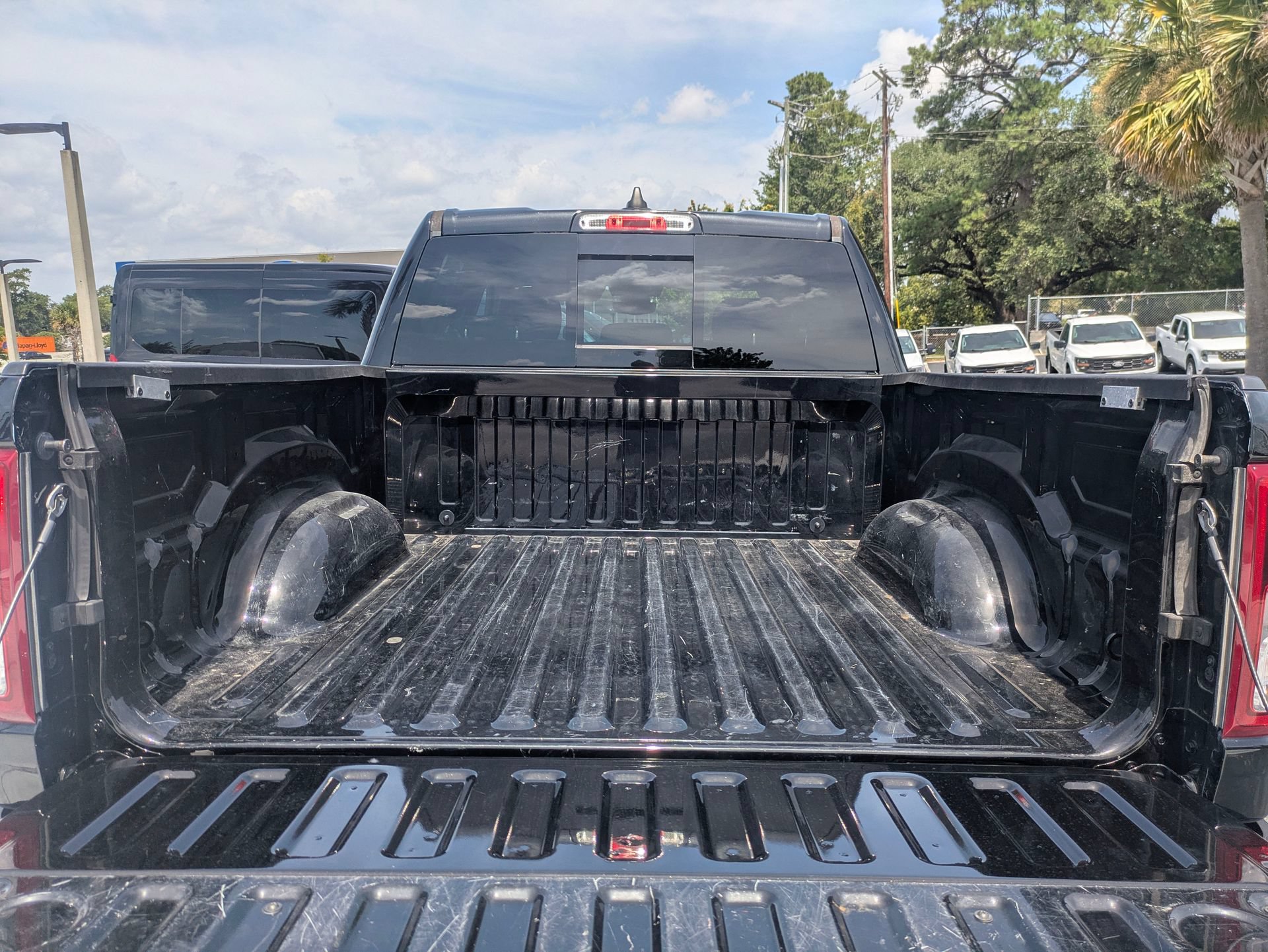 Used 2021 RAM 1500 Big Horn AWD/4WD image 17