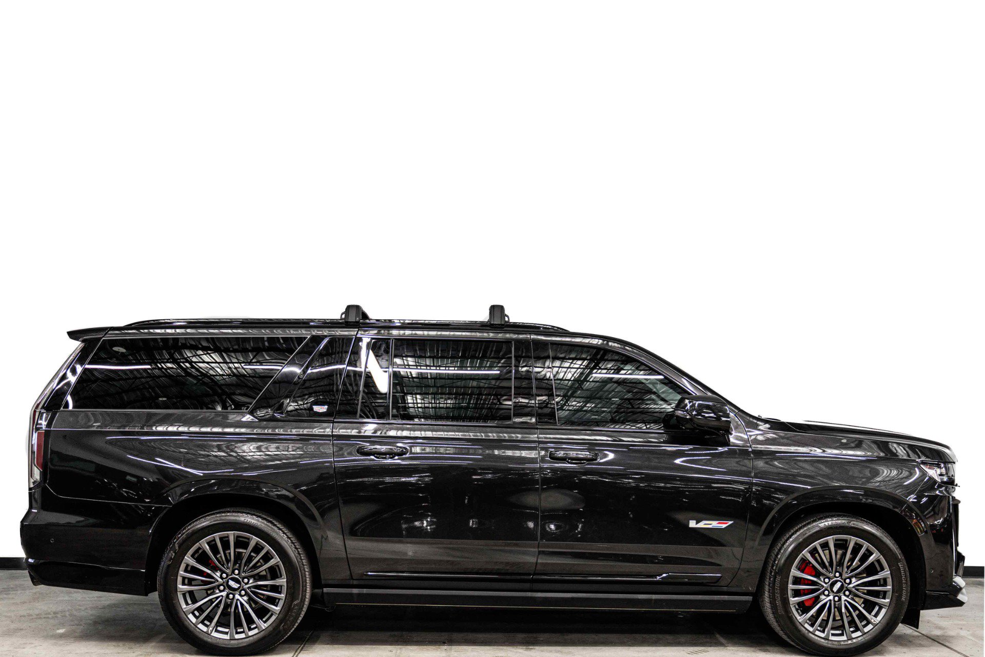 Used 2024 Cadillac Escalade ESV V w/ LPO, Floor Liner Package AWD/4WD image 2