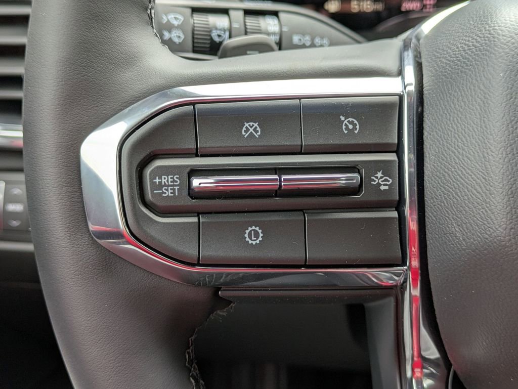 New 2025 GMC Acadia Elevation w/ Elevation Premium Package AWD/4WD image 19