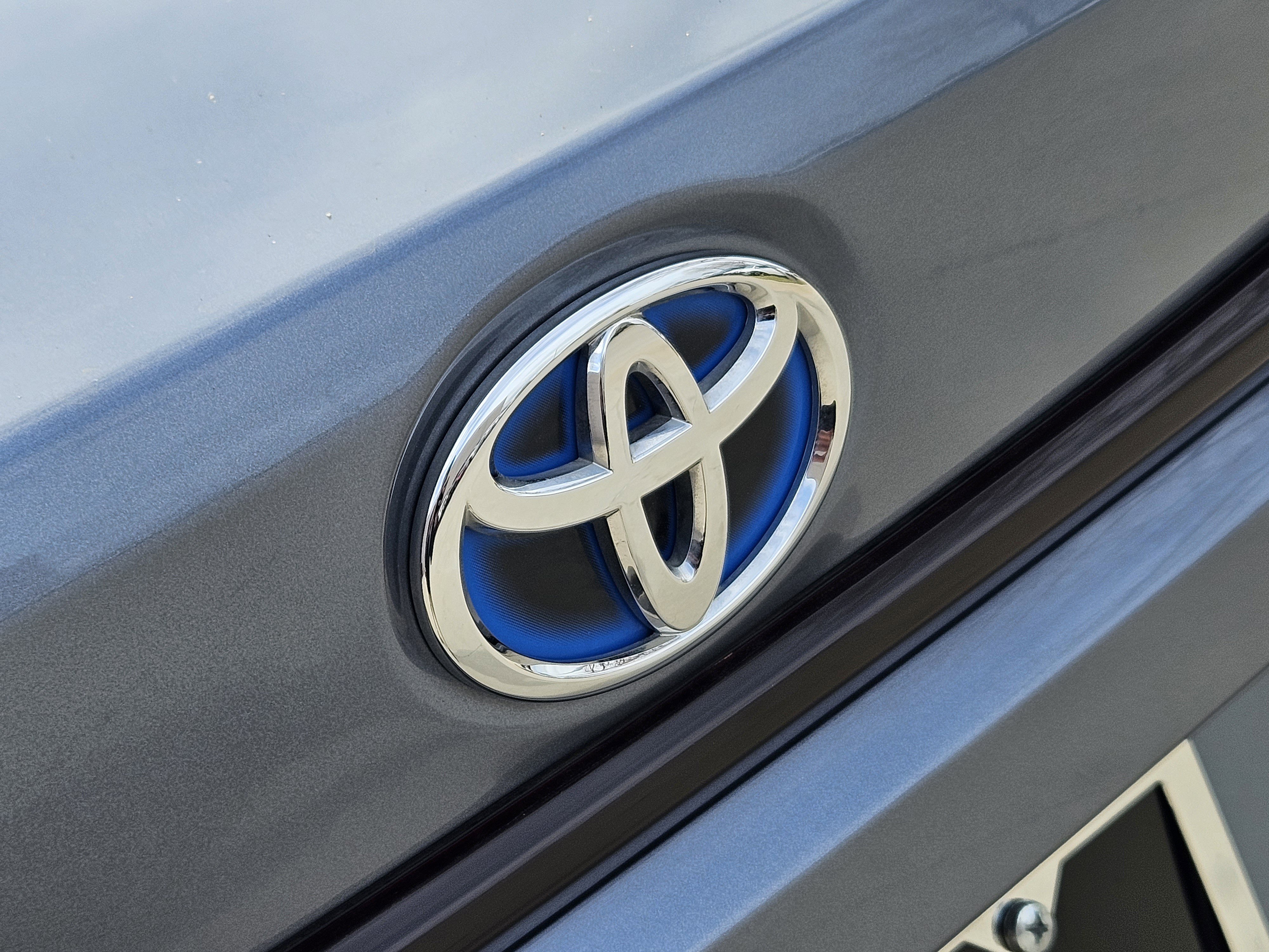 Used 2023 Toyota Corolla LE image 9