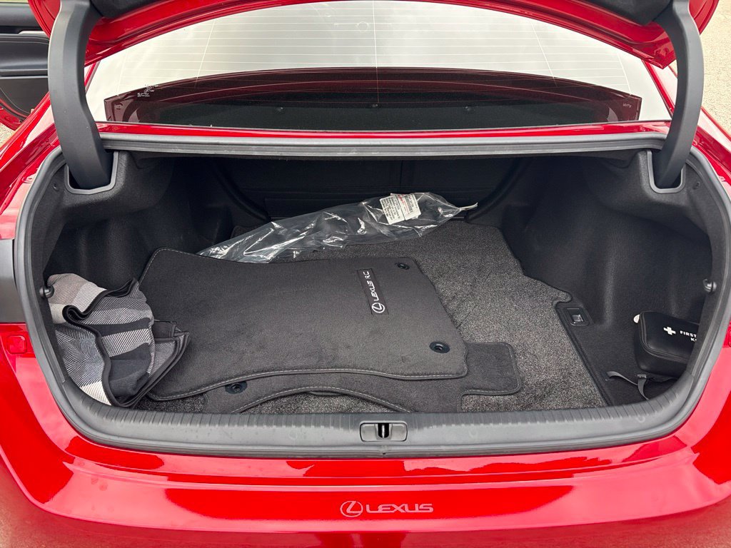 Used 2020 Lexus RC 300 AWD w/ Premium Package image 18