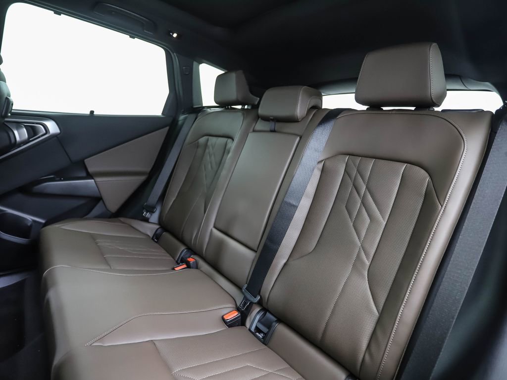 Used 2026 BMW X3 xDrive30 w/ Premium Package image 24