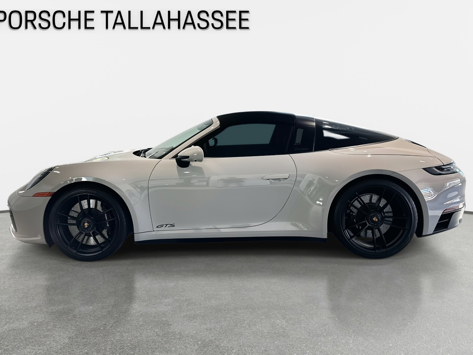 Certified 2023 Porsche 911 Targa 4 GTS image 2