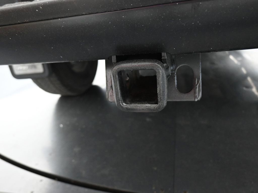 Used 2023 Nissan Titan PRO-4X w/ Pro-4x Convenience Package image 58