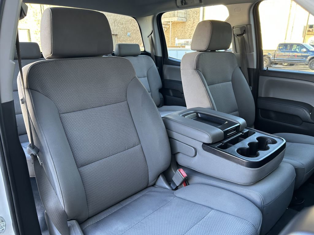Used 2016 Chevrolet Silverado 2500 W/T image 12