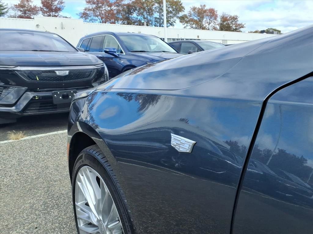 Certified 2022 Cadillac CT4 Premium Luxury image 9