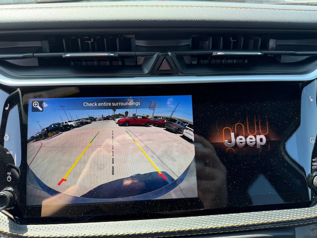 New 2026 Jeep Cherokee Limited AWD/4WD image 12