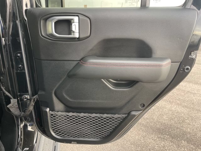 Used 2020 Jeep Gladiator Rubicon AWD/4WD image 15