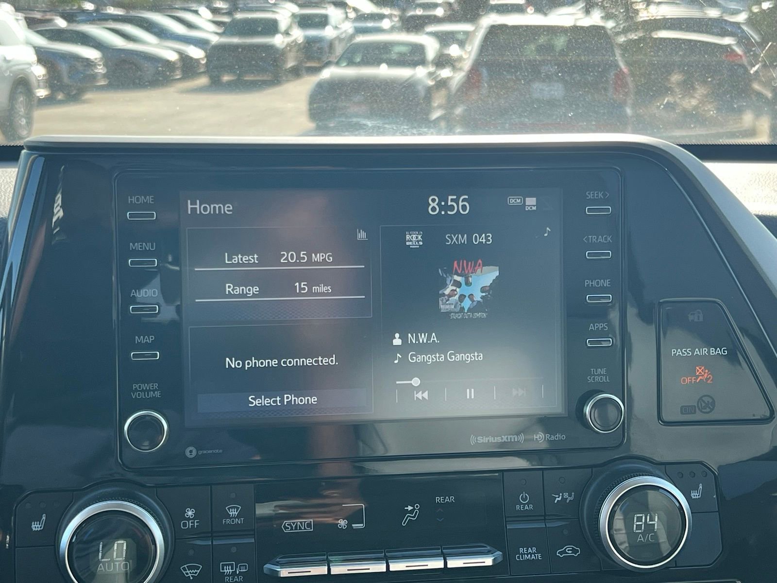 Used 2021 Toyota Highlander XLE image 33