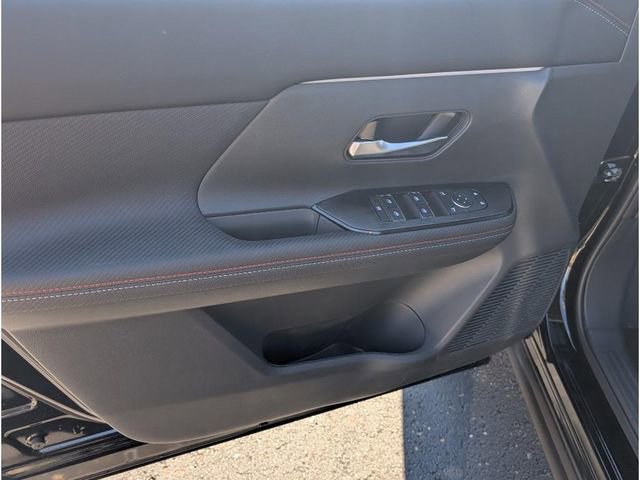 New 2026 Nissan Kicks SR image 16