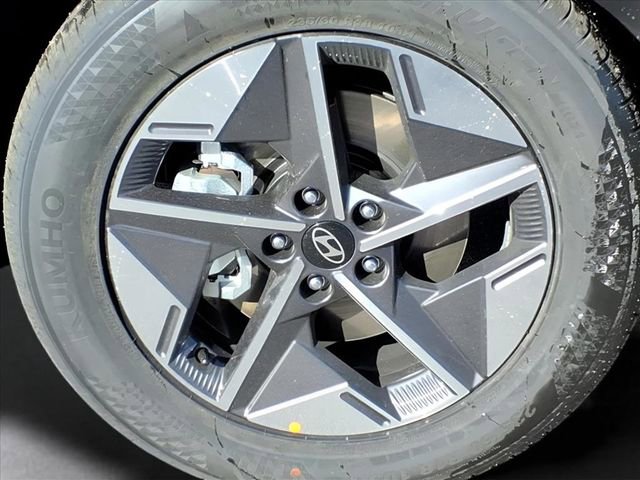 New 2026 Hyundai Tucson SEL image 3
