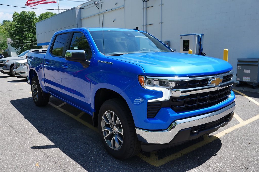 New 2026 Chevrolet Silverado 1500 LT image 2