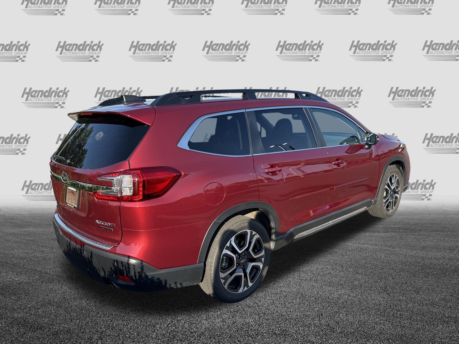 Used 2023 Subaru Ascent Limited AWD/4WD image 10