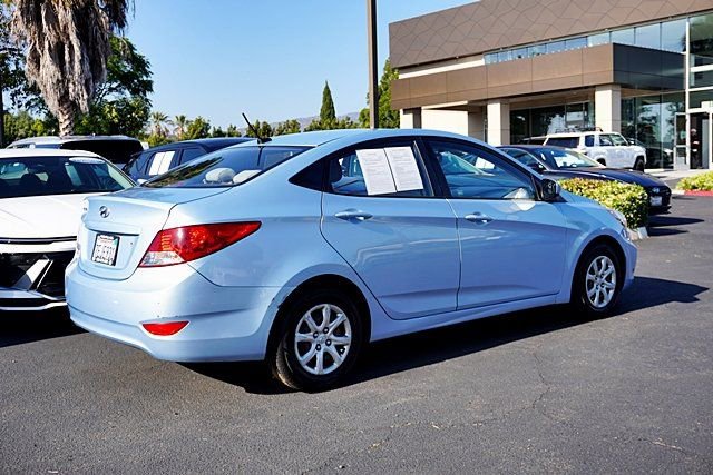 Used 2014 Hyundai Accent GLS FWD image 8