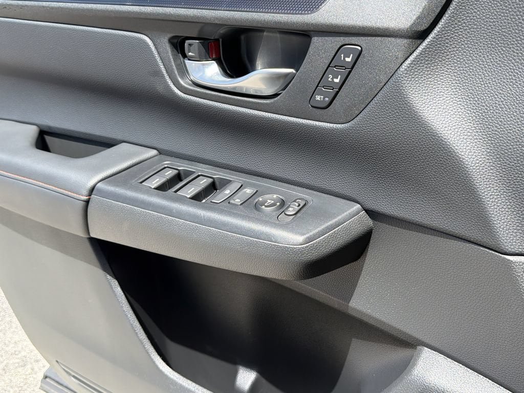 Used 2024 Honda CR-V Sport-L image 23
