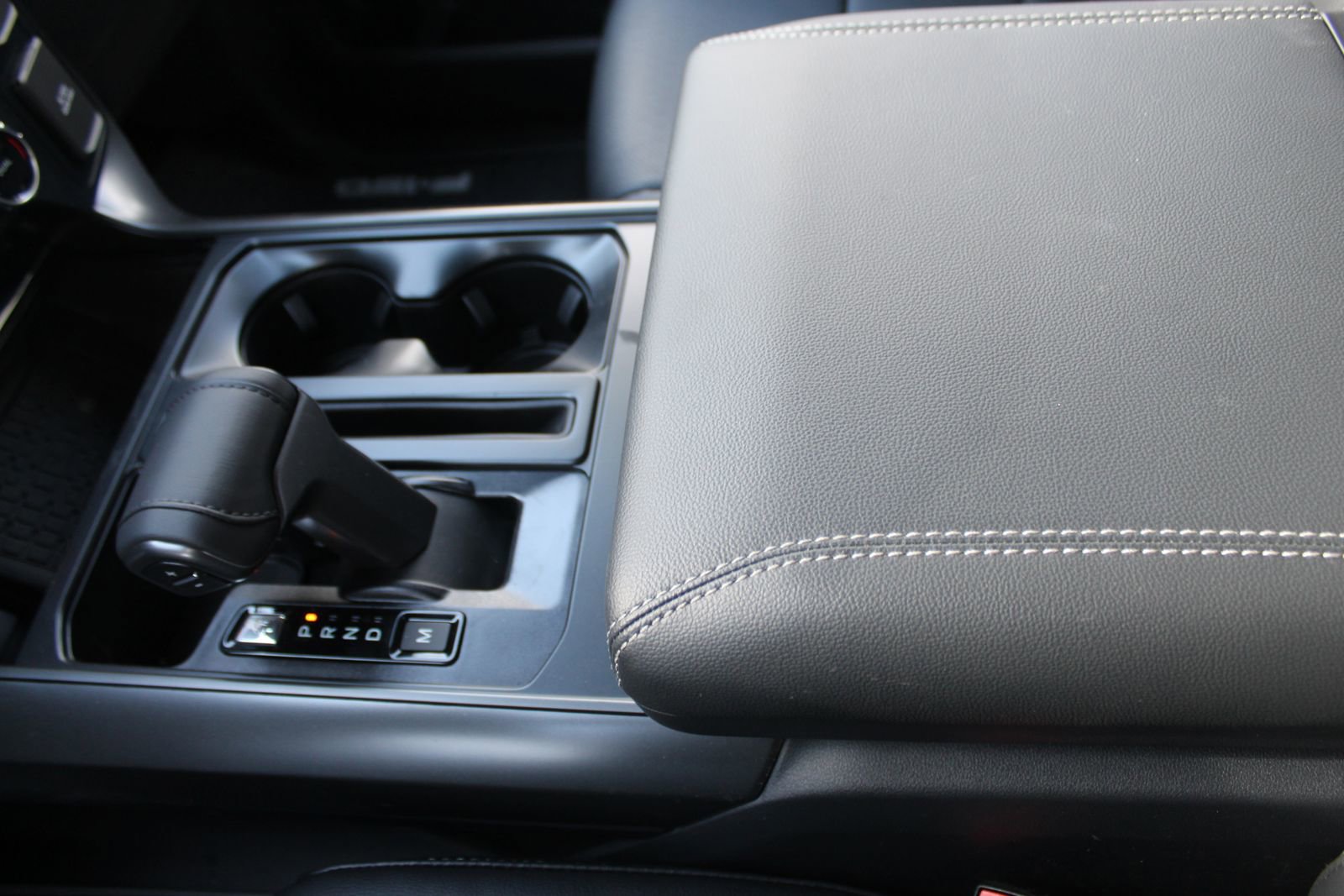 New 2025 Ford F150 Lariat w/ Equipment Group 501A Mid image 34