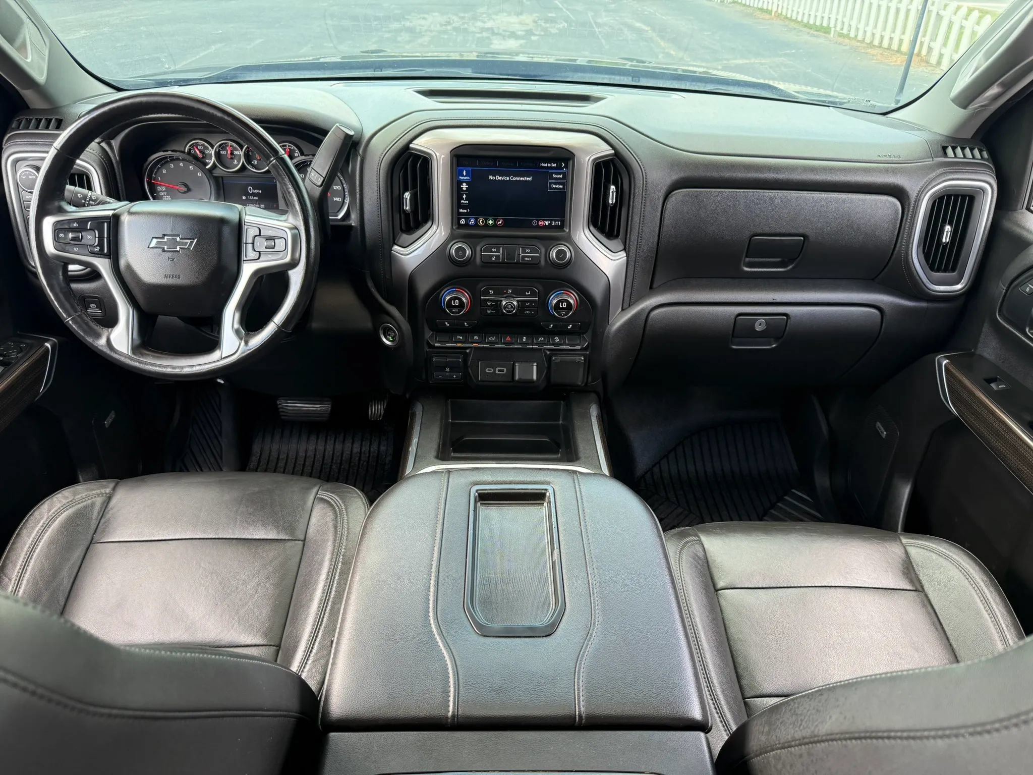 Used 2020 Chevrolet Silverado 1500 RST AWD/4WD image 16