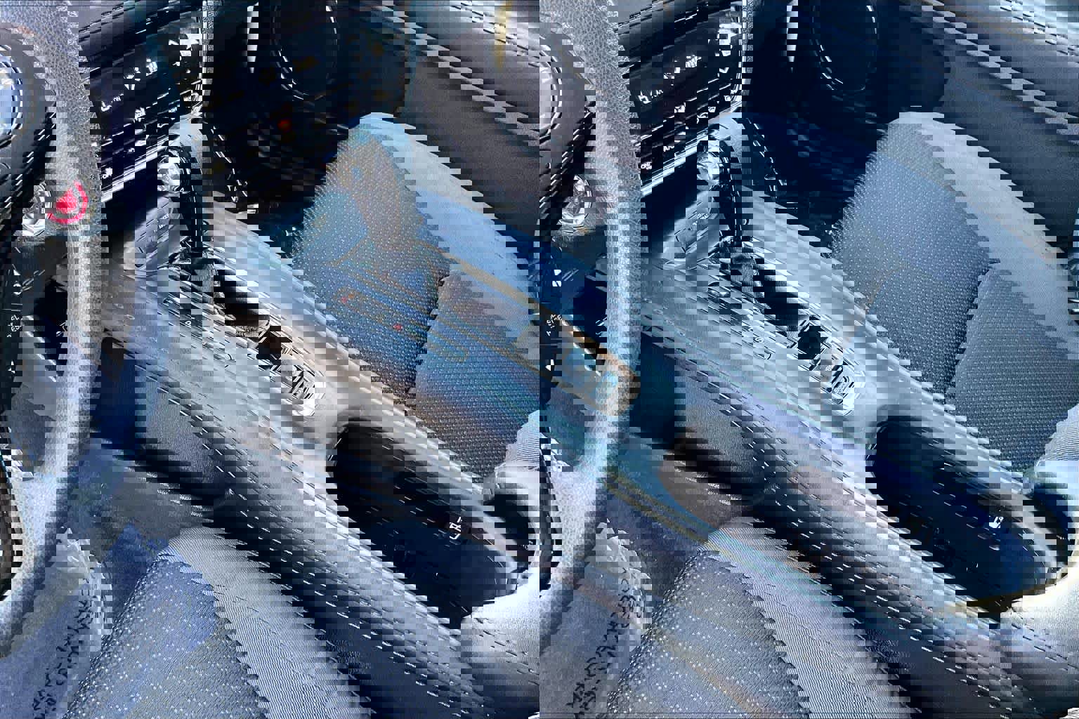 Used 2022 Honda HR-V EX image 16