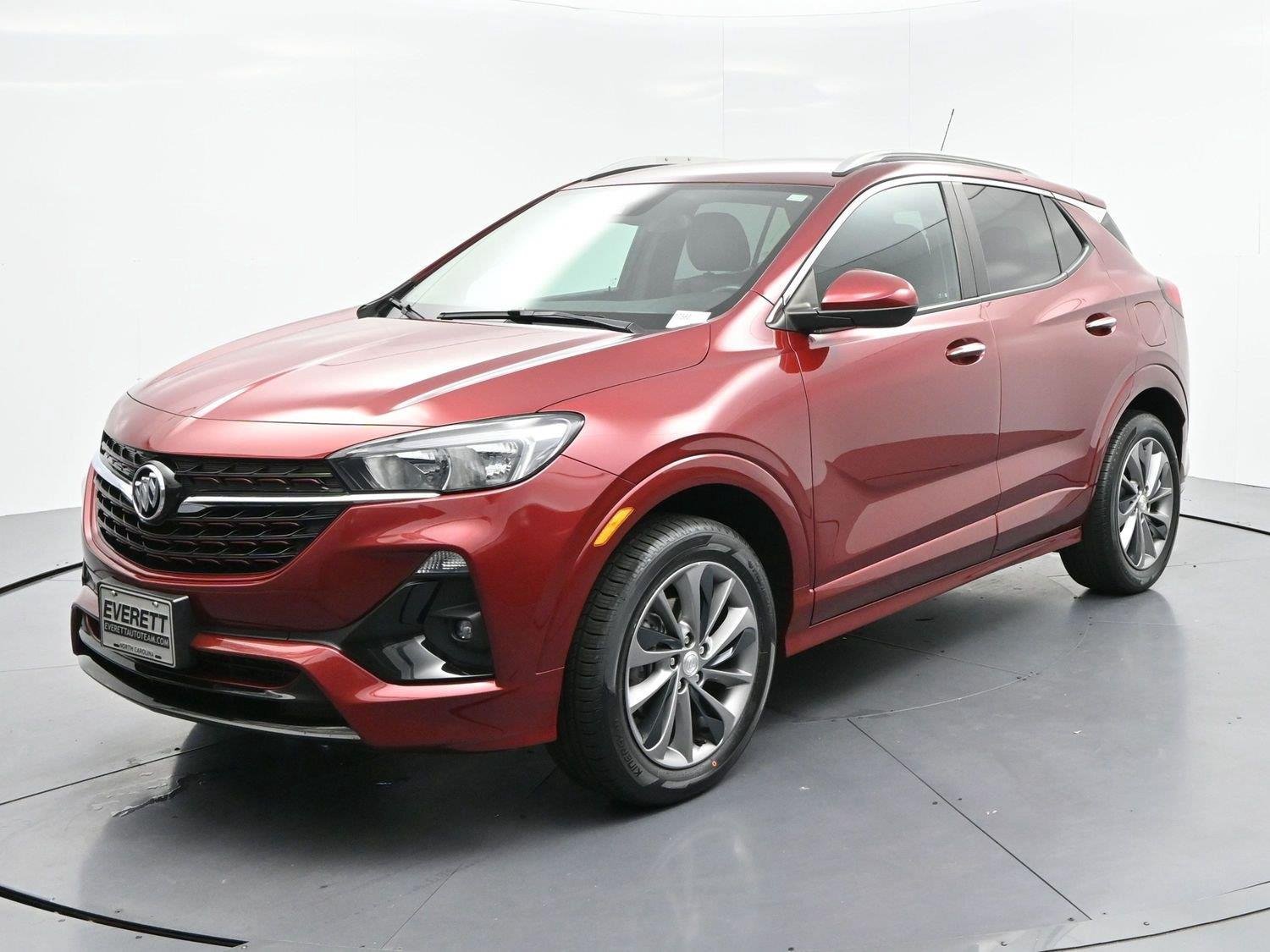 Used 2022 Buick Encore GX Select w/ Sport Touring Package AWD/4WD image 3