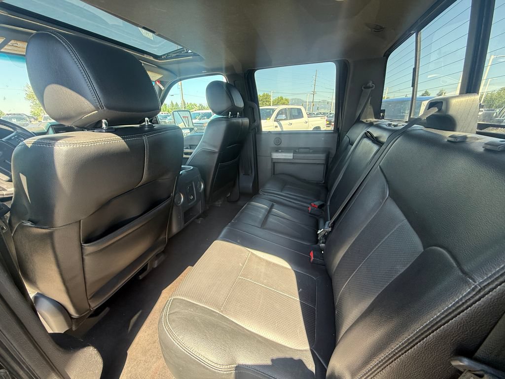 Used 2015 Ford F250 Lariat w/ Lariat Ultimate Package AWD/4WD image 4