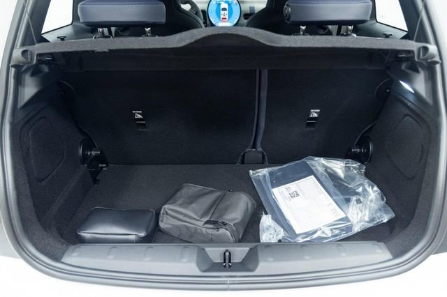 Certified 2025 MINI Cooper 2-Door Hardtop image 12