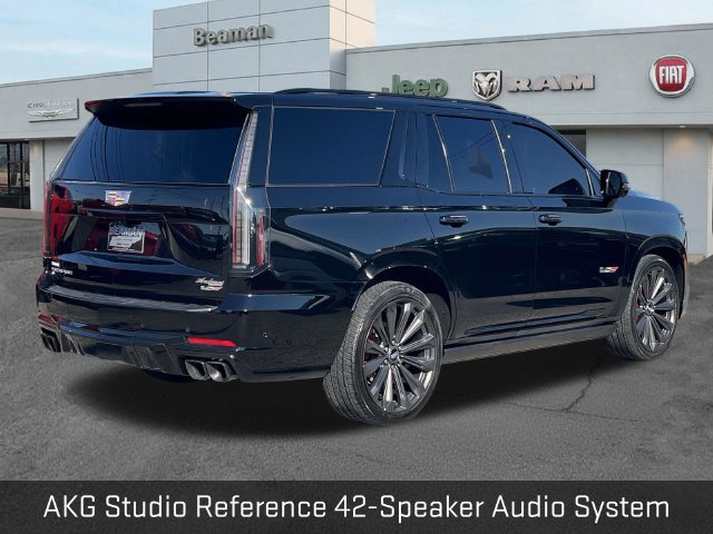 Used 2026 Cadillac Escalade V AWD/4WD image 7