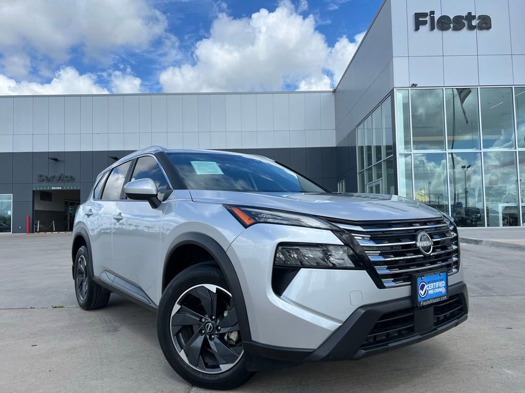 Certified 2024 Nissan Rogue SV w/ SV Premium Package FWD 360° Tour