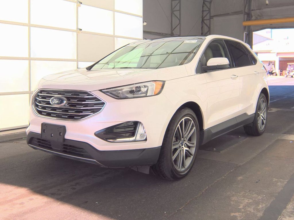 Used 2019 Ford Edge Titanium w/ Cold Weather Package image 15
