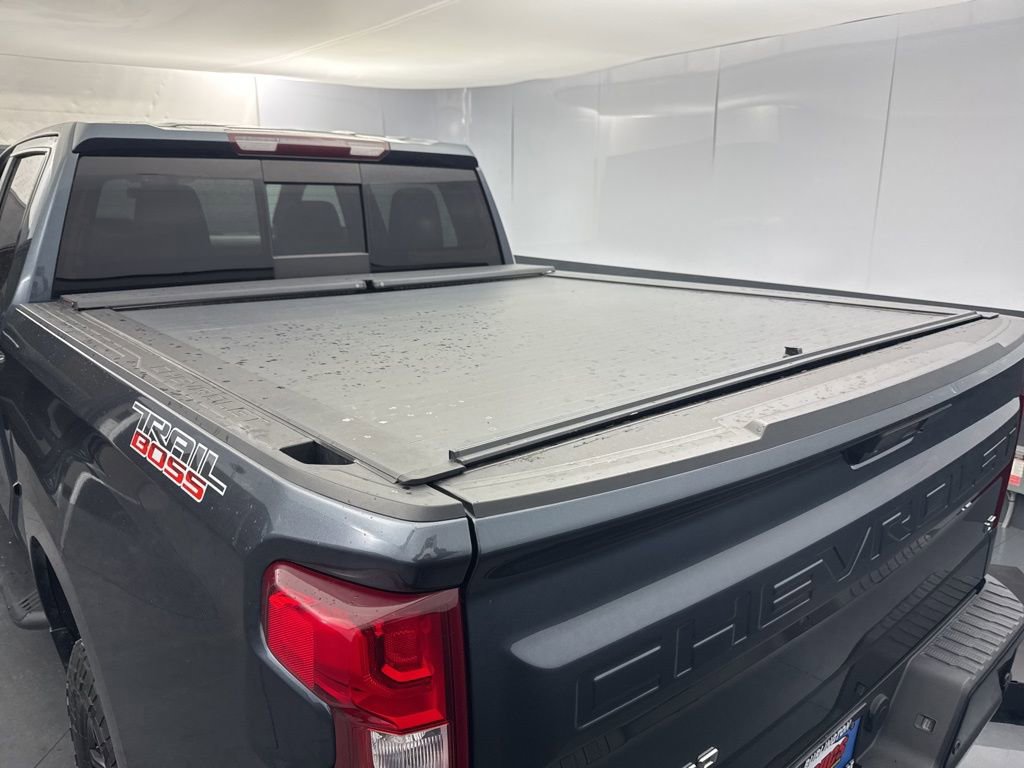 Used 2020 Chevrolet Silverado 1500 LT Trail Boss image 15