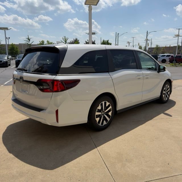 New 2026 Honda Odyssey EX-L image 5