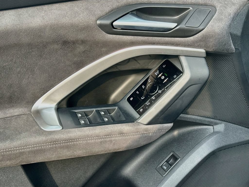 Certified 2025 Audi SQ5 Premium Plus AWD/4WD image 20