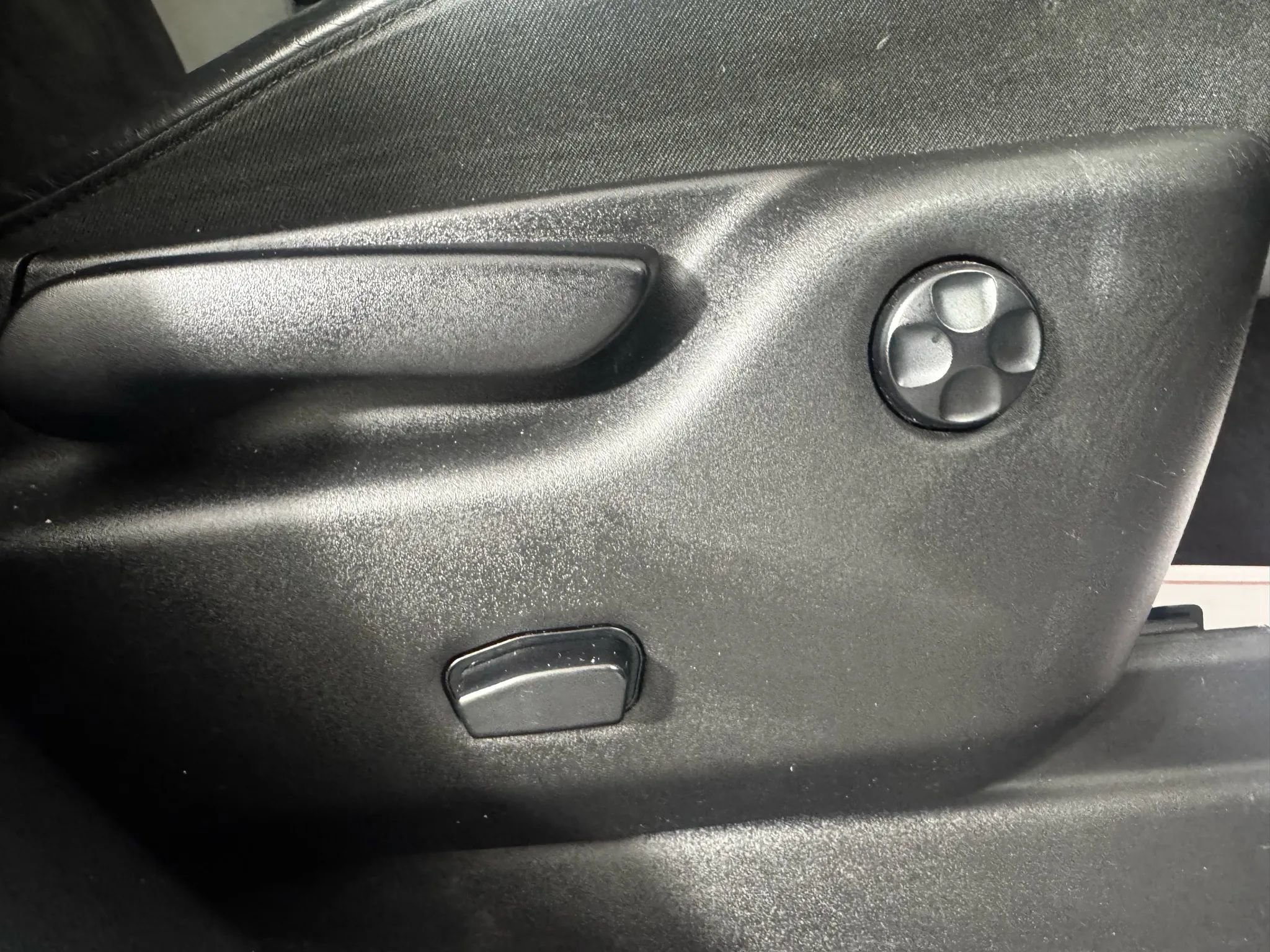 Used 2018 Dodge Durango GT w/ Blacktop Package image 35