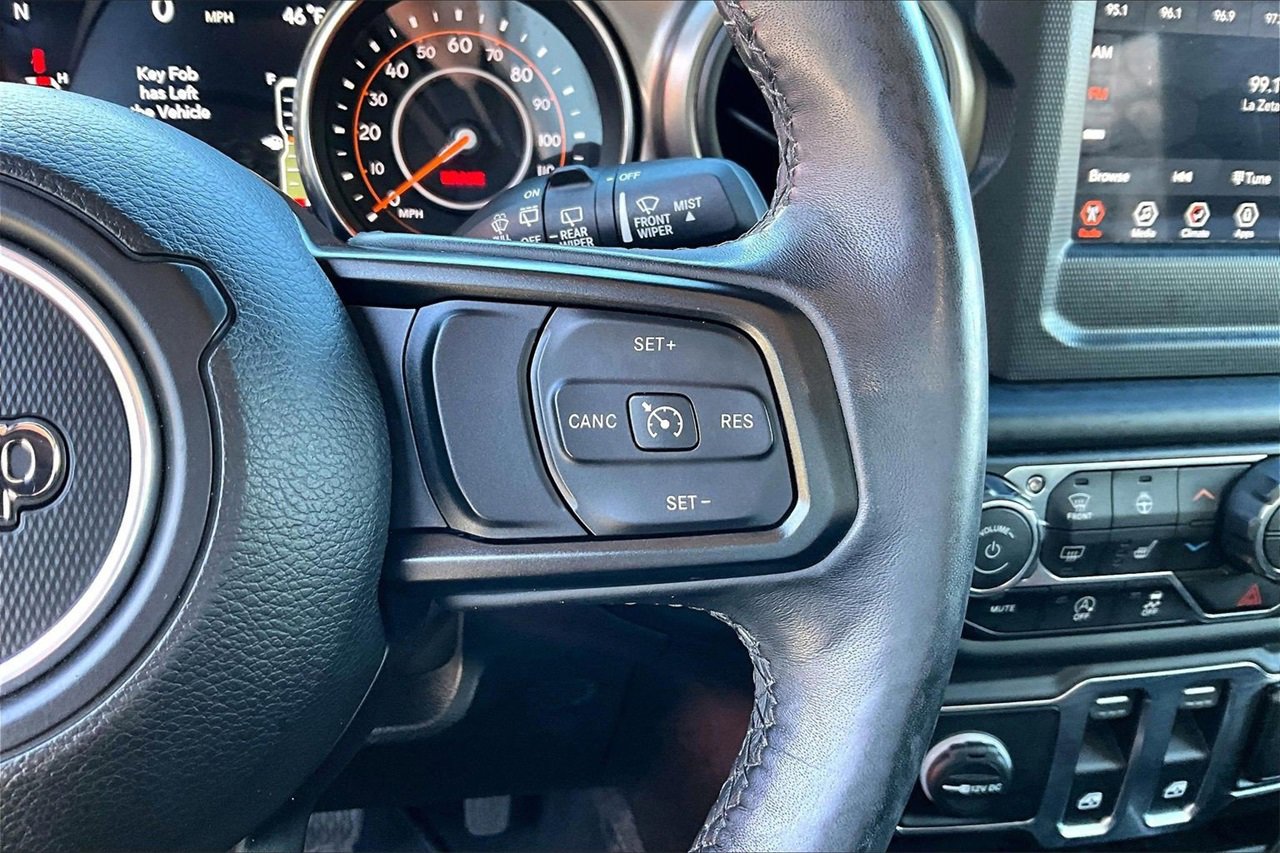 Certified 2020 Jeep Wrangler Sport image 26