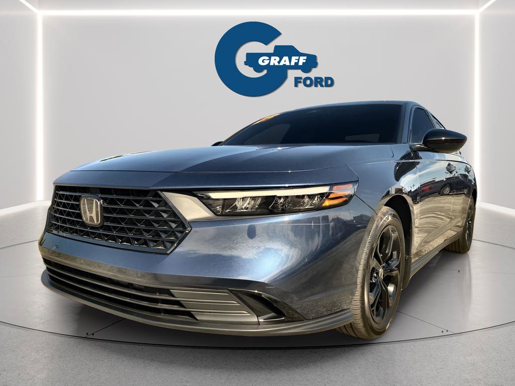 Used 2025 Honda Accord SE image 9