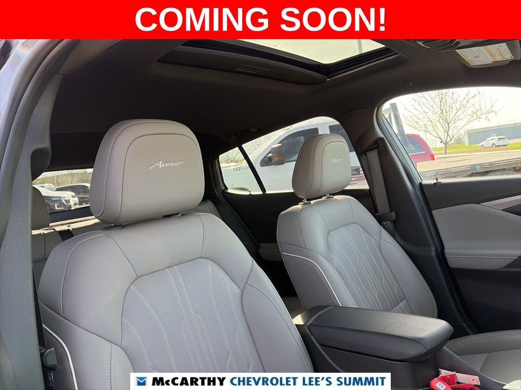 Used 2025 Buick Envista Avenir image 30