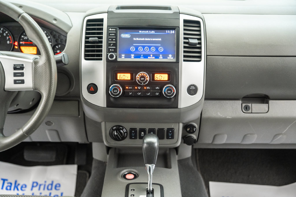 Used 2020 Nissan Frontier SV w/ Midnight Edition Floor Mats AWD/4WD image 25