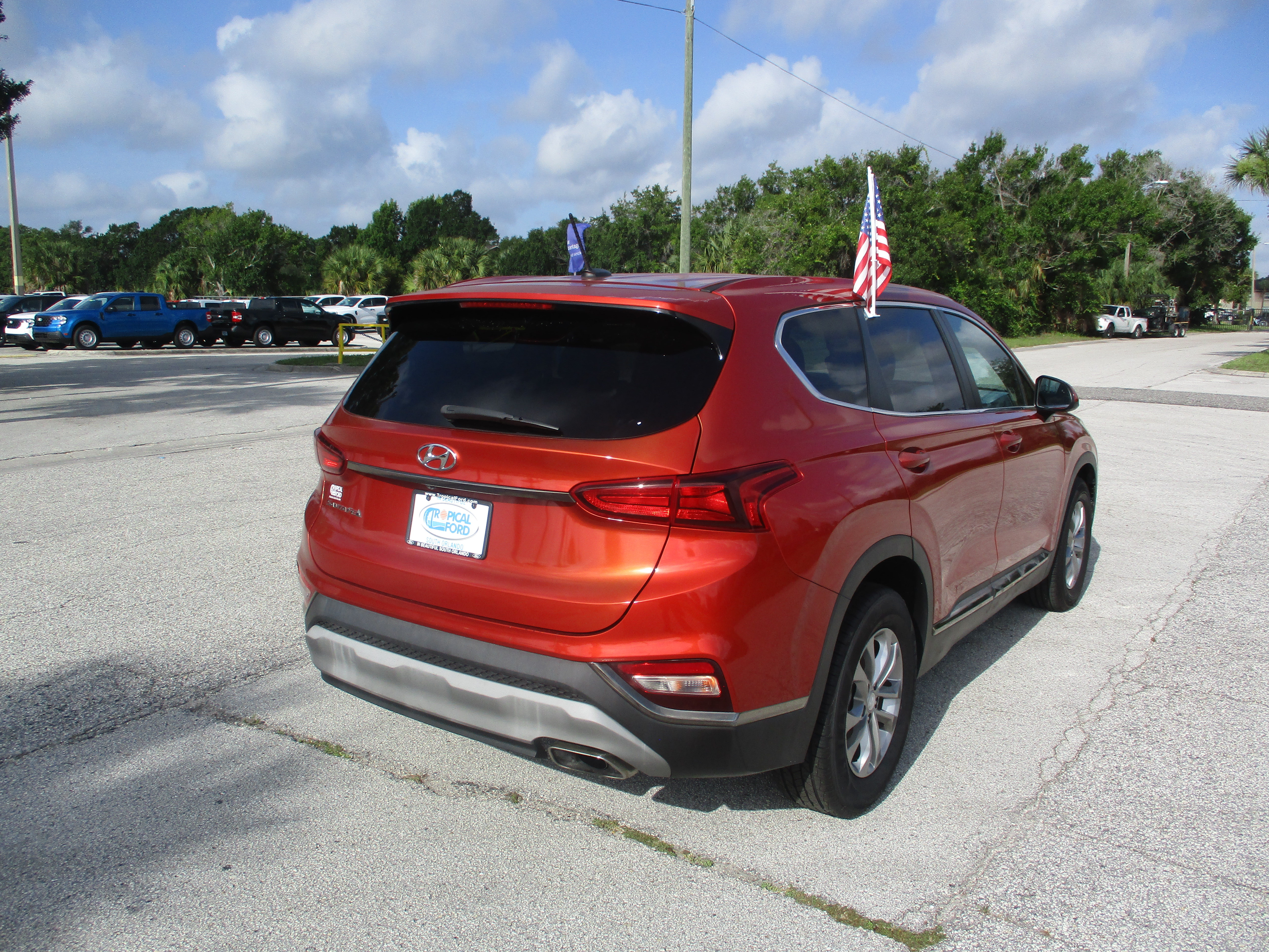 Used 2019 Hyundai Santa Fe SE FWD image 7