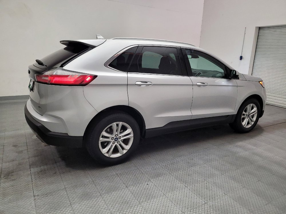 Used 2019 Ford Edge SEL FWD image 10