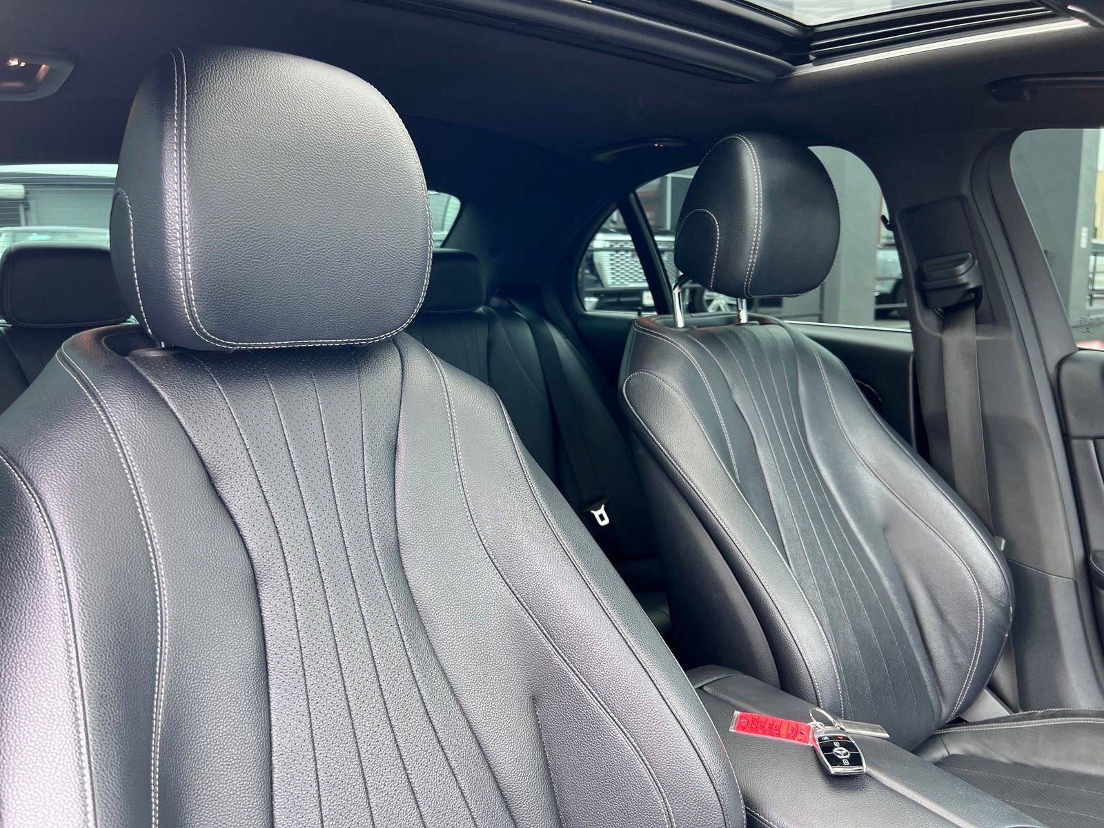 Used 2019 Mercedes-Benz E 300 image 58