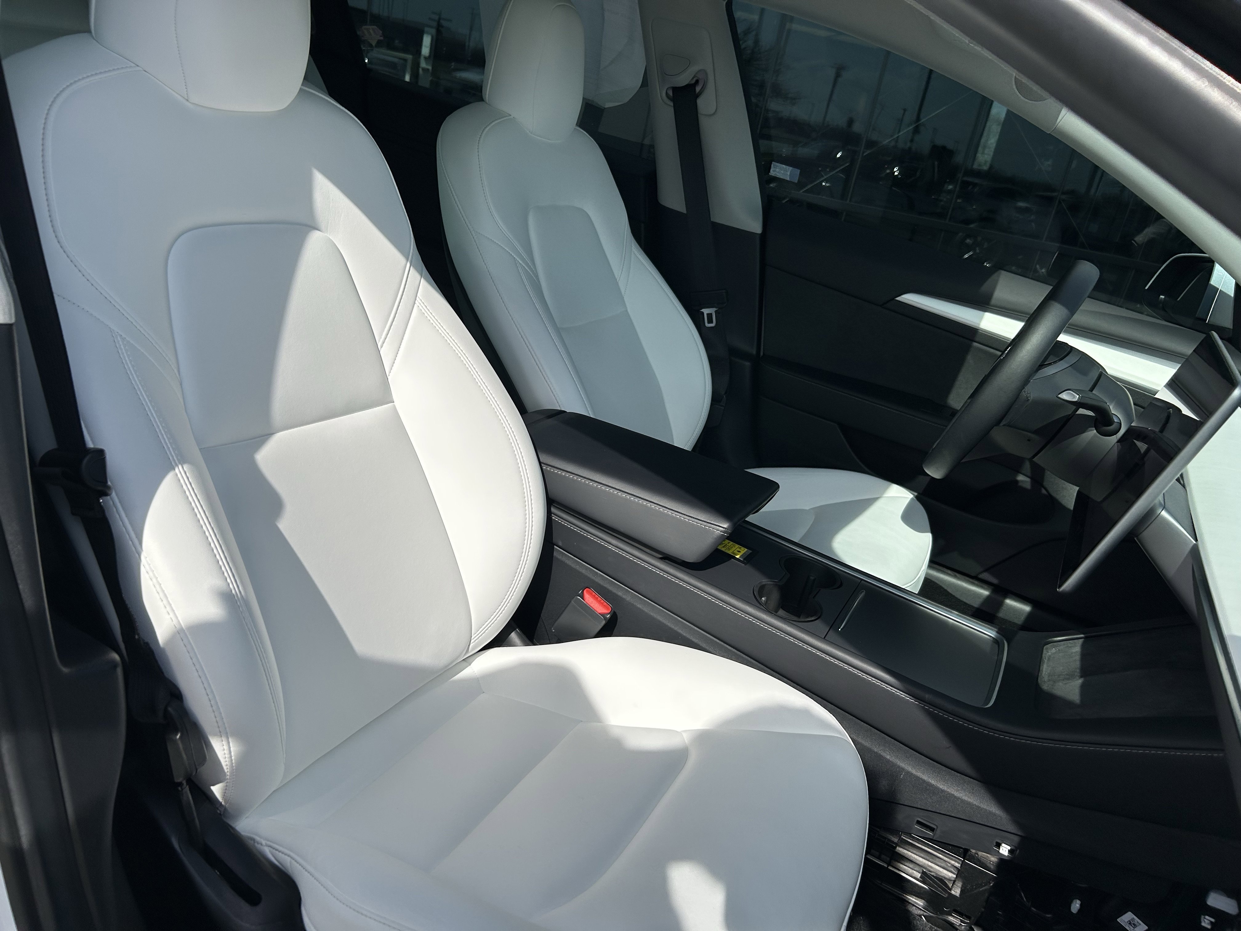 Used 2022 Tesla Model 3 Long Range image 25