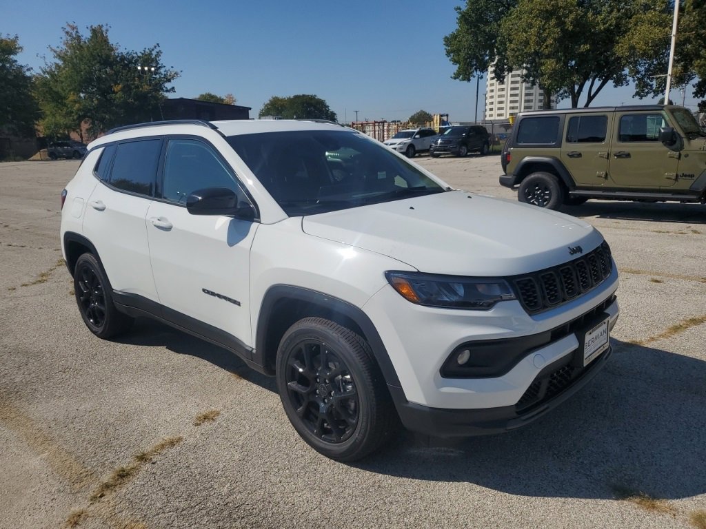New 2026 Jeep Compass Latitude