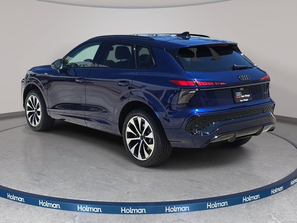 New 2026 Audi Q3 quattro 2.0T AWD/4WD image 7